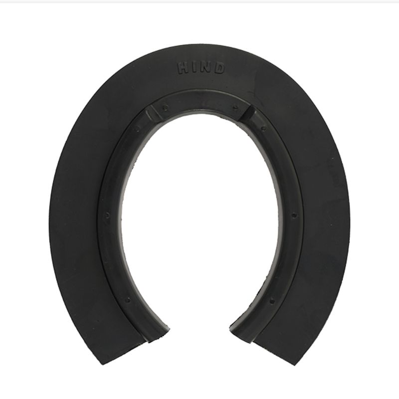 Mustad snøsåler bak L